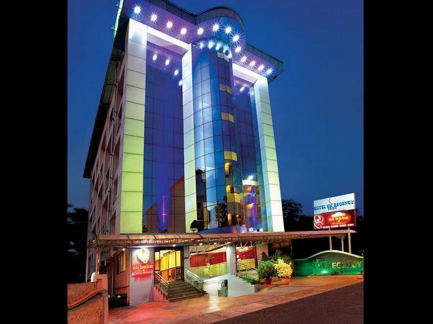 Sm Regency Kochi Екстер'єр фото